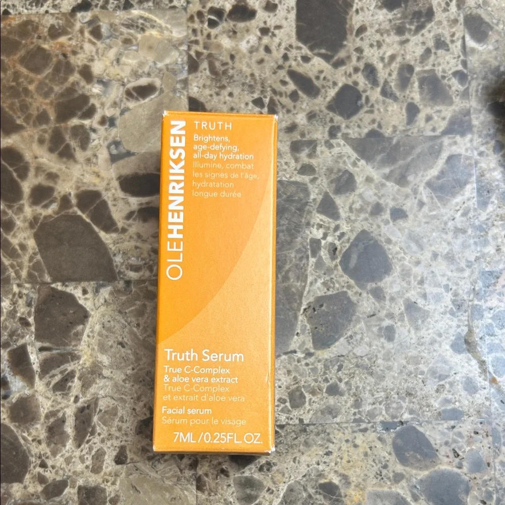 Ole Henriksen Truth Serum - Vibrant Orange - Picture 2 of 3